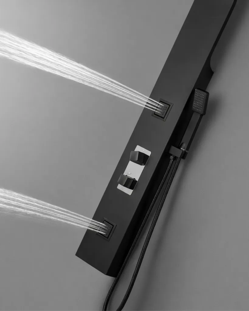 Copia de PANELES DE DUCHA RIVER (3).webp